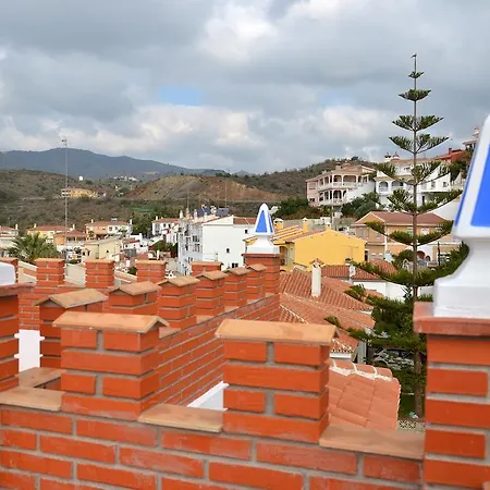 Torre De La Victoria Hostel Hostel Rincón de la Victoria
